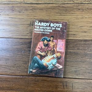 The Mystery of the Melted Coins (Hardy Boys Mystery Stories) #7